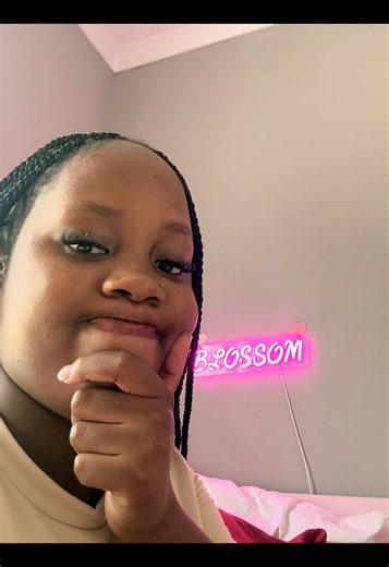 Hope you guys like it. Codes down below in the comments 🥺❤️💕 #roomdecor #roomdecoration #res #sheinza