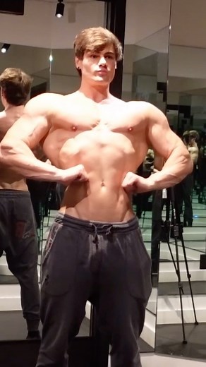 Jeff Seid on Instagram: "current physique | new youtube video"