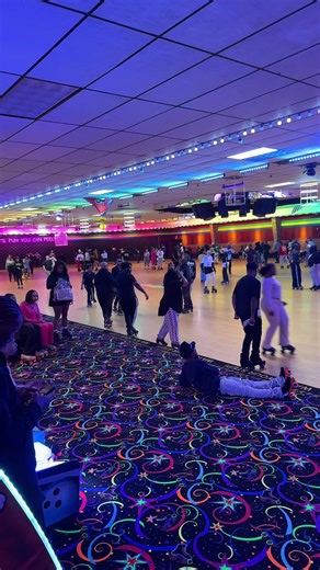 Sunday Nights At Rivergate Skate Center 21-Up Adult Skate! 8-11:30 #AdultSkate #SkateNight @therivergateskatecenter