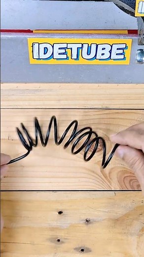 No More Cable Mess! Make Your Own Retractable Cable