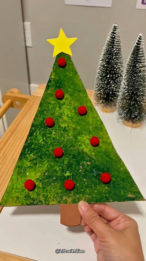 Looking for a simple Christmas activity? 🎄🌲 Try this adorable DIY tree — perfect for toddlers and preschoolers!😍🤩 #christmasactivities #ChristmasActivitiesForKids #toddleractivities #preschoolactivities #kindergartenactivities | Life with Zion