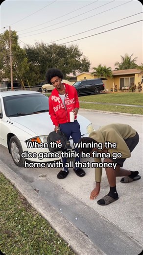 @girlhefunny_2 | it’ll be right back in my pockets 😂🤫 #fyp #viral #reels #blowthisup #relatable | Instagram