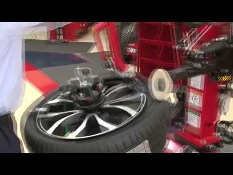 The TC3700 Center Clamp Tire Changer from Hunter Engineering