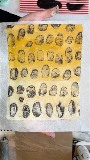 Gel plate printing techniques for the March Printing Challenge. #gelliarts #gelprinting