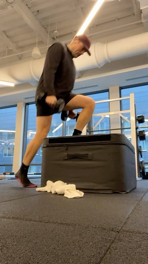 Your cardio doesn’t have to be boring  Todays workout: A) Easy  - 8 mins 70-75 RPM B) KB Swing (28kg) - 12 per min x 10 mins. Avg 20 secs work & 40 secs rest C) HICT Box Step Ups - 8 mins straight w / 20lb each hand #pedestalfootwear #conditioning #workout #airdyne #conditioningworkout #kettlebellworkout #barefoottraining #kettlebellconditioning #hict #stepups #kettlebellcircuit #kettlebellswings | Pedestal Footwear | Facebook