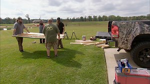 Jase doesn't understand the need for Jep's portable toilet seat. | Duck Dynasty