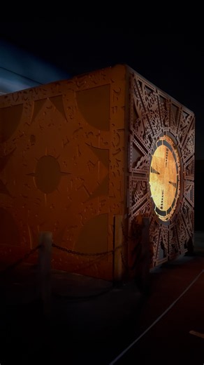 Hellraiser maze at Halloween Horror nights Hollywood #horrornights #hhh #hhn2026 #hellraiser #fyp