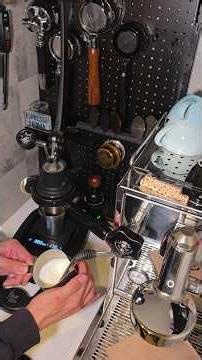 スチーム音着目版カフェラテ✨ #latteart #espresso #flair