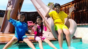 2M views · 18K reactions | Canción Vamos al Nadar_ Emma Nada en la Piscina _ Canciones Infantiles Nursery Rhymes️ Songs #Barbie #juguetes #muñecas #niños #divertido #jugar #aprendizaje #colores #Emma #Wendy | Juguetes y Colores | Facebook