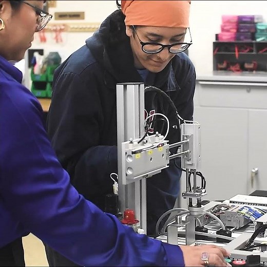 MiraCosta College EngineeringTechnician Program