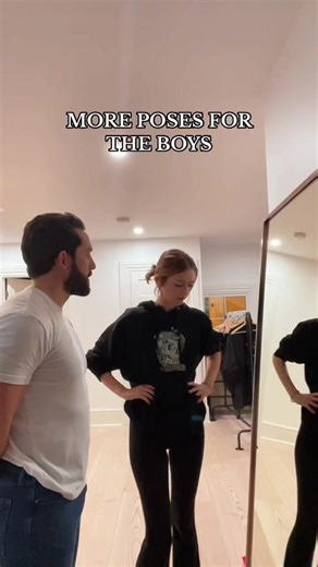 Getting coached by @Til Death Photo on some poses for the fellas! What ya’ll think? #booktok #romancenovels #malemodel #photography