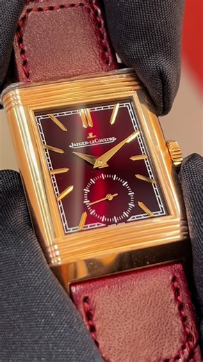 MWL - Watch Collector & Content Creator on Instagram: "⬇️⬇️CAPTION⬇️⬇️ Still today one of my most watched videos ever is a simple wristroll and flip of this very same watch: the Jaeger-LeCoultre Reverso Tribute in Gold with a burgundy sunburst dial. The Reverso was born in 1931 as a rugged solution for British polo players in India, and has since evolved into a horological icon. Known for its patented swiveling case, the Reverso has become a canvas for artistic expression and mechanical ingenuit