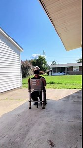 BOWEITI 8.5FT One-button Retraction Stainless Steel Telescoping Extension Ladder, Heavy Duty 330lbs Max Capacity, Multi-Purpose Collapsible Ladder for RV or Outdoor Work