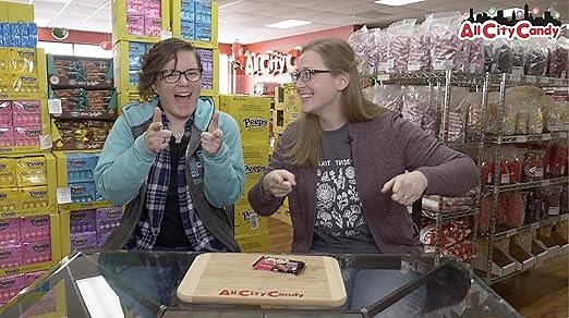 Kit Kat Duos Strawberry and Dark Chocolate Bar Taste Test