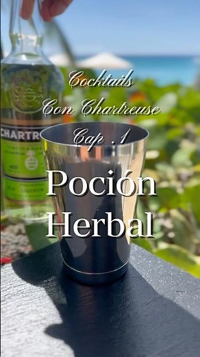 Chartreuse Cocktails: Poción Herbal #drinks #cocktail #chartreuse