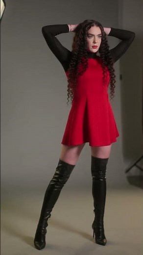 5 Easy Fashion Pose Ideas