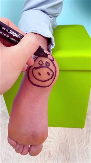 Funny Feet Drawing Challenge! 🐷👟 Can You Draw a Pig On Your Feet? #DrawingChallenge