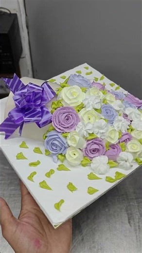 😱😱#bouquet #cake #trending #cakedecorating #birthdaycake #youtube #youtubeshorts #youtubevideo