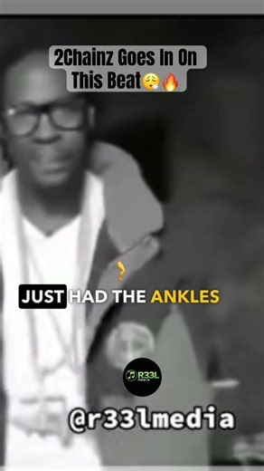 2 Chainz proving why he’s one of the slickest with the punchlines #2chainz #freestyle