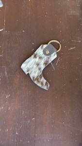 Kickin’ it cowgirl style 🔥 | Country Allure