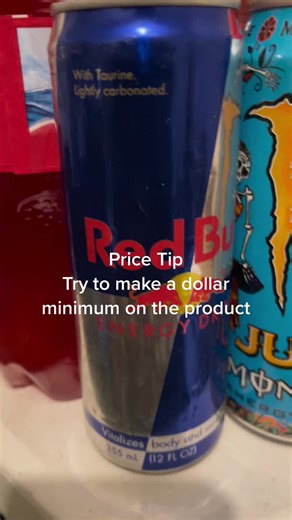 Maximizing Profits with Vending Machine Strategies