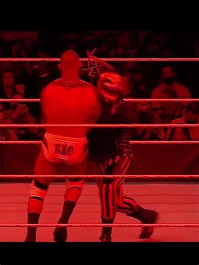 “Fiend” Bray Wyatt vs Randy Orton – Horror Showdown! 🔥👹