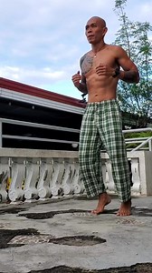 268 reactions · 21 shares | My Perfect Burpee Combo Until Failure  Double Navy Seals Burpee to Punches and High Knees. #cardiovascular #calisthenics #fitness #hiit #homeworkout #bodyweightworkout #stayfit #fridaymotivation | Darius Sevilles | Facebook