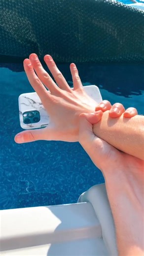 Dropped My iPhone 20 Pro Max in the Pool: What Happened