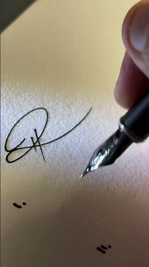 How to sign the letter R?