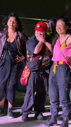 DANCEHALL FLOWKYNG on Instagram: "There reaction to @currantboss_ daggering a 🇯🇵 💃🏻 #thisisdancehall"