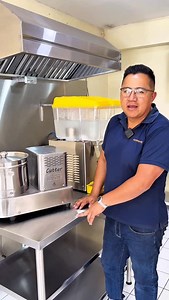 ‼️🚨 TRITURADOR DE VERDE INDUMAQ 🚨‼️ ¡La potencia y calidad que tu cocina necesita! ✨⚡️ Descubre por qué nuestro Triturador de Verde es el favorito de emprendedores y negocios gastronómicos 👇👇 🔹 CARACTERÍSTICAS PRINCIPALES: ✅ Fabricado en Acero Inoxidable (durable y fácil de limpiar) ✅ Sistema con aspas de alta resistencia ✅ Capacidad: 7 verdes grandes o 12 pequeños ✅ Voltaje: 110V (ideal para cualquier cocina) En INDUMAQ encuentras los mejores Equipos Industriales para Gastronomía en Ecuado