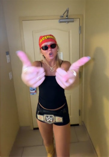 hulkamania halloween LETS GOOOO #hulkhogan #hulkamania #halloween #costume