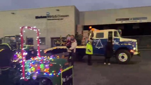 Und noch ein Verkehrshinweis für den Kreis Heinsberg - auch der Lichterzug rollt. Gegen 17.20 Ihr setzen sich auch die Motorradfahrer in Bewegung und fahren von Gangelt in Richtung Heinsberg Viel Spass | Heinsberg Magazin