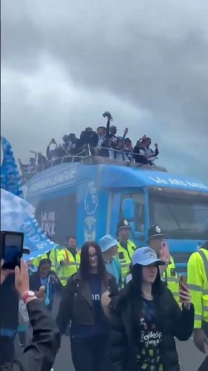 Coventry City PREMIER LEAGUE Parade 🔥 Fans Go CRAZY with Pyro! #pusb