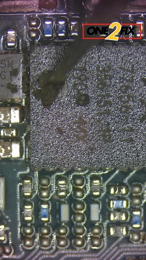 35 reactions | Under microscope footage Network ic blow due to over voltage | Zainal Zakaria | Facebook