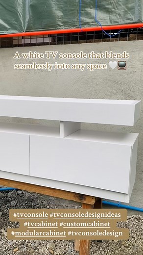 25K views · 44 reactions | Minimalist design that works in any home—this sleek TV console is perfect for creating a clean and cozy living space✨ #tvconsole #tvcabinet #tvconsoledesign #tvcabinetdesign | J&C Furniture Studio | Facebook
