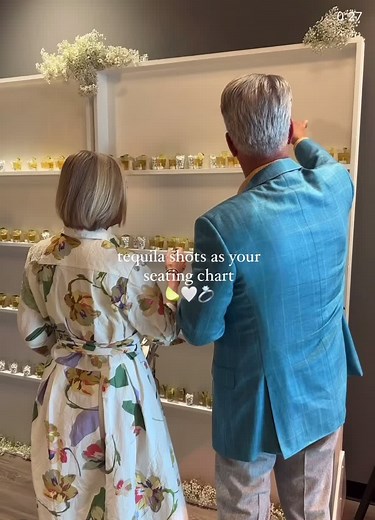 Wedding seating chart ideas #weddingtok #destinationwedding #complimentaryceremony #destinationweddingcoach