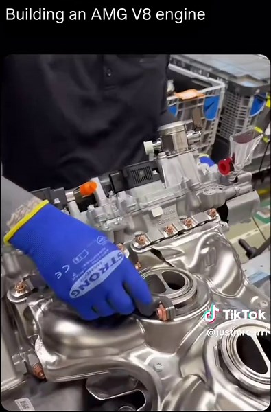 Building an AMG V8 engine #autos #amg #v8 #engine #mercedes