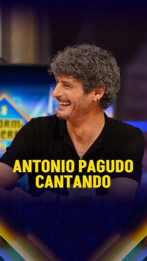 250K views · 24K reactions | @Pagudo se anima a cantar ‘tu piel morena sobre la arena’  #ElHormiguero #PagudoGonzálezEH | El Hormiguero | Facebook