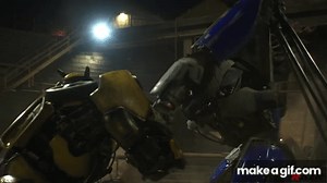 Transformers (4K) Bumblebee VS Dropkick & Shatter : Part 1 on Make a GIF