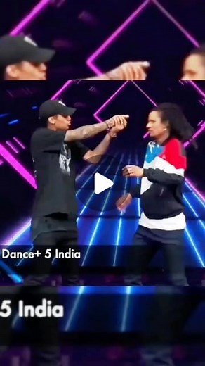 Annie | Les Twins Morning Dose!! Classic moments!! Reposted from @lestwinsx24 Les twins in india🔥 #lilbeast #cablaze #india | Instagram