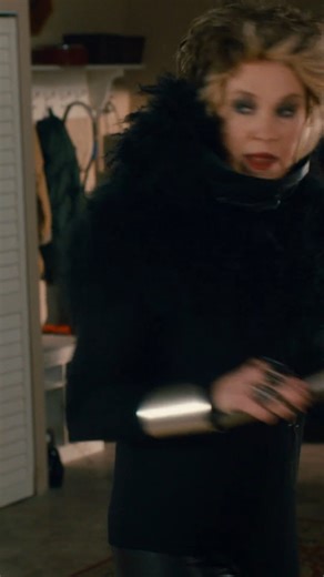 Moira Rose, the Queen that you are. Stream every episode ever of Schitt's Creek now on BINGE. #SchittsCreek #WhatToWatch #DanLevy #DavidRose #AlexisRose #AnnieMurphy #EugeneLevy #JohnnyRose #MoiraRose #CatherineOHara #Funny #Laugh #SitCom #Rich #TV #TVShow #TVClip #TVClips #TVScene #TVScenes #Show #Series #Clip #Clips #Scene #Scenes #BINGE | Binge