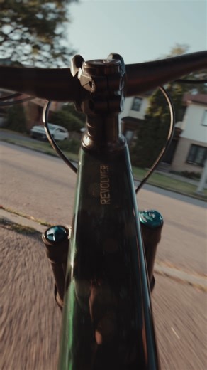 Volume 📈 It doesn't get much better than an evening rip on on the Revolver. What are your go to trails for this XC rig? 🚵: Capital MTB @kevin.nault | Norco Bicycles