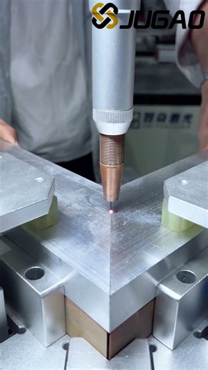 JUGAO Laser Welding Machine – 45° Platform Design, Effortlessly Handles Fillet Welds