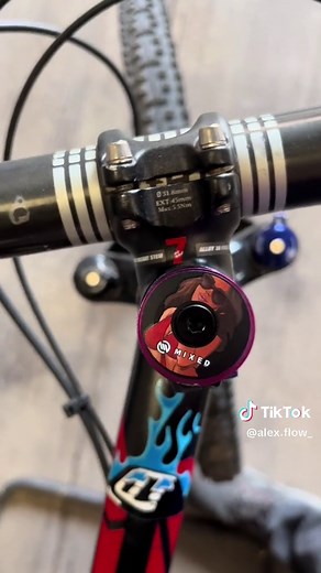 Pequeño cambio en la dirección de una bicicleta