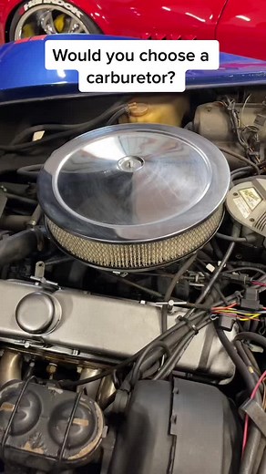 Carburetor or Fuel Injection? #Corvette #customcorvette #1973corvette#fitech