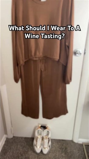 What should I wear to a wine tasting? 👀 #dmvlife #outfitideas #dc #rainbowhaul #rainbowfashion