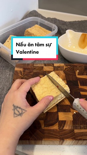 Valentine không quà liệu có hạnh phúc không ☺️ nấu ăn một mình với đậu hủ chiên nấm sả ớt, món chay mình thích nhất. #chaumuoi #vtmgr #Valentine2023 #ancungtiktok #learnontiktok #tamsu #chaumuoivlog