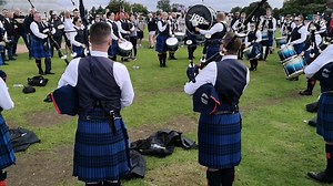 15K views · 1.3K reactions | Johnstone Pipe Band on Glasgow green today #johnstonepipeband | We Love Pipe Bands | Facebook
