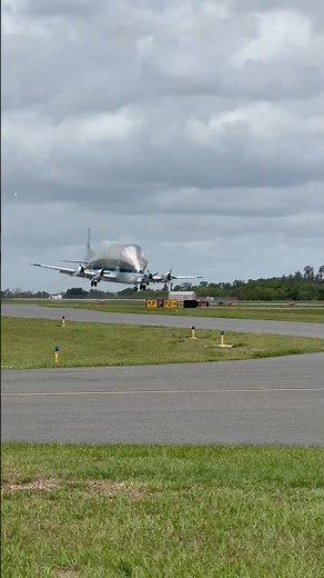 The Super Guppy has arrived to SUN 'n FUN! 🛬🐟
